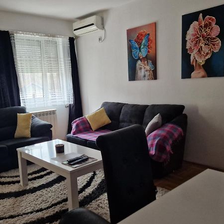Appartamento Centar S Ni Esterno foto