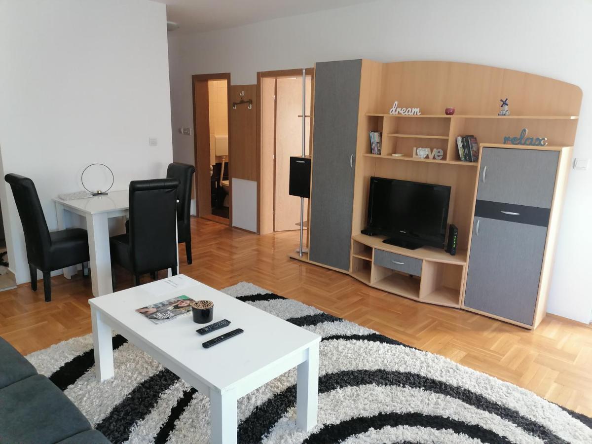 Appartamento Centar S Ni Esterno foto