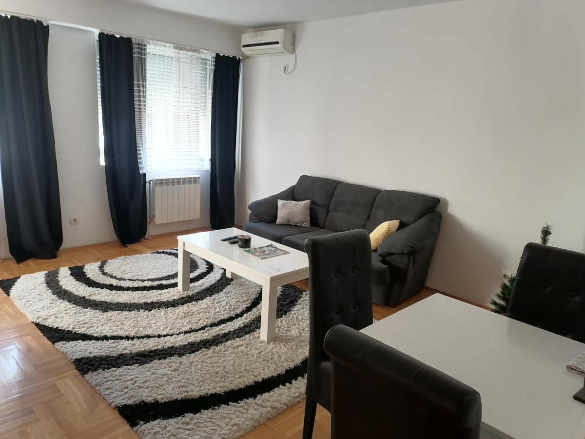 Appartamento Centar S Ni Esterno foto